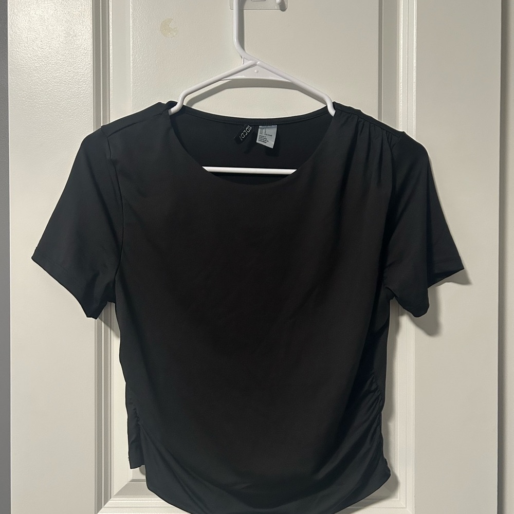 H&M Black Short Sleeve Tee